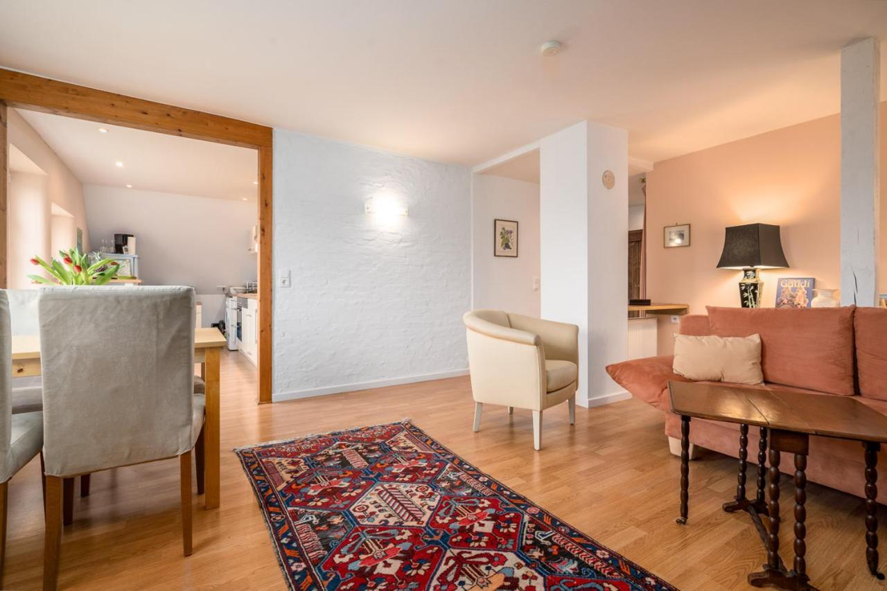 Ferienwohnung 1 Im Landhaus Am Wildpark Boek Luaran gambar