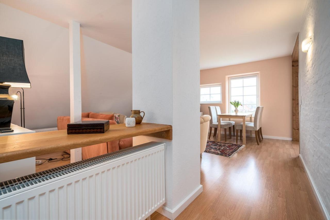 Ferienwohnung 1 Im Landhaus Am Wildpark Boek Luaran gambar