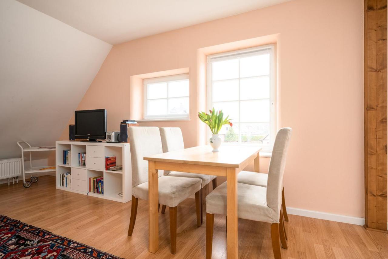 Ferienwohnung 1 Im Landhaus Am Wildpark Boek Luaran gambar